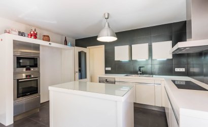 Herverkoop - Villa -
MOLINA DEL SEGURA