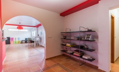 Herverkoop - Villa -
MOLINA DEL SEGURA