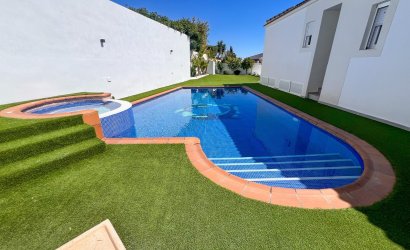 Herverkoop - Villa -
Torrevieja - Los Balcones