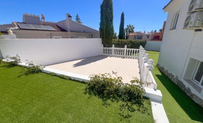 Herverkoop - Villa -
Torrevieja - Los Balcones