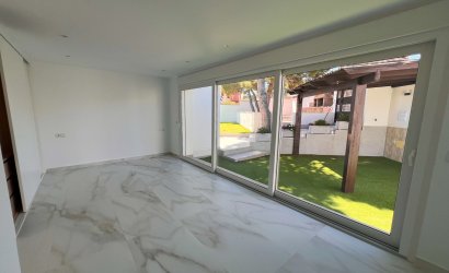 Herverkoop - Villa -
Torrevieja - Los Balcones