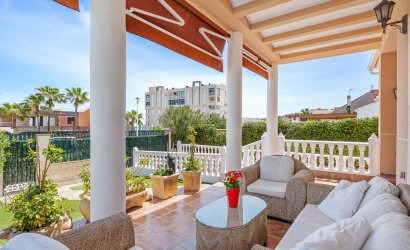 Herverkoop - Villa -
Torrevieja - La Mata