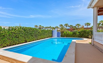 Herverkoop - Villa -
Torrevieja - La Mata