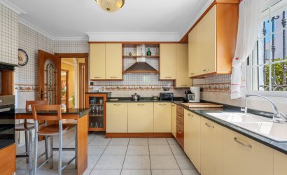 Herverkoop - Villa -
Torrevieja - La Mata