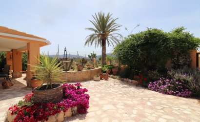 Herverkoop - Country House -
Hondón de las Nieves - LA CANALOSA