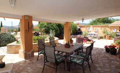 Herverkoop - Country House -
Hondón de las Nieves - LA CANALOSA