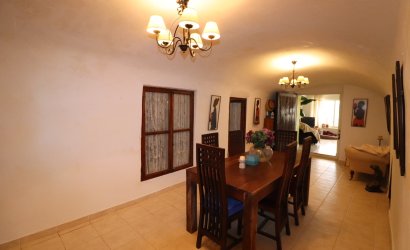 Herverkoop - Country House -
Hondón de las Nieves - LA CANALOSA