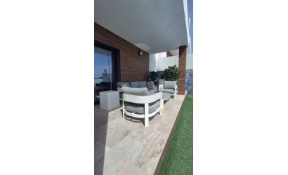 Herverkoop - Villa -
Orihuela - Entre Naranjos Vistabella Golf