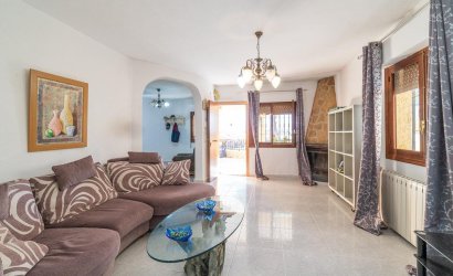 Revente - Villa -
Orihuela Costa - Villamartín