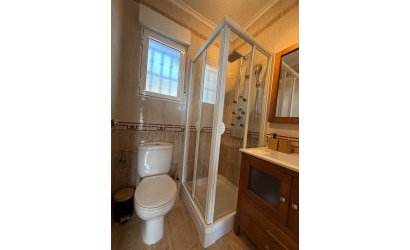 Herverkoop - Herenhuis -
Torrevieja - La Siesta