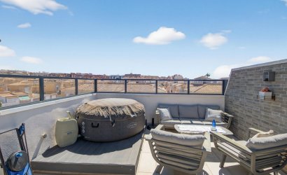 Herverkoop - Apartment -
Torrevieja - Aguas Nuevas