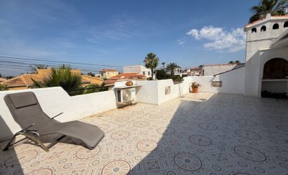 Herverkoop - Town House -
Torrevieja - Costa Blanca
