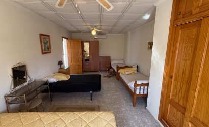 Herverkoop - Town House -
Torrevieja - Costa Blanca