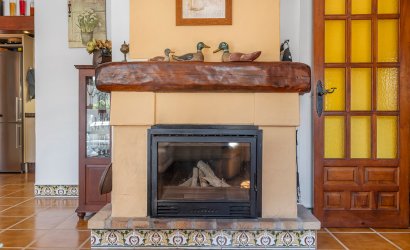 Herverkoop - Villa -
Orihuela - Inland