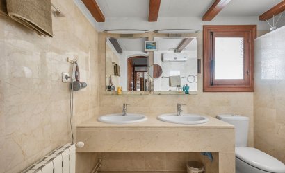 Herverkoop - Villa -
Orihuela - Inland