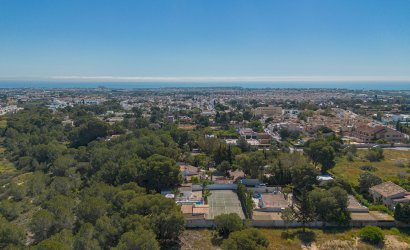 Herverkoop - Villa -
Orihuela - Inland