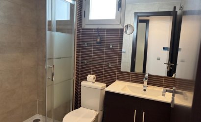 Herverkoop - Apartment -
La Mairena - Inland