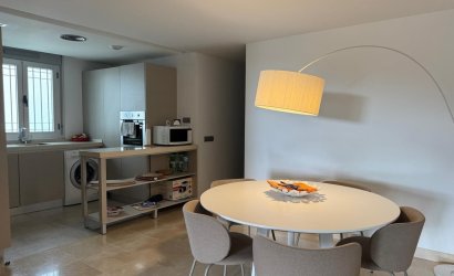 Herverkoop - Apartment -
La Mairena - Inland