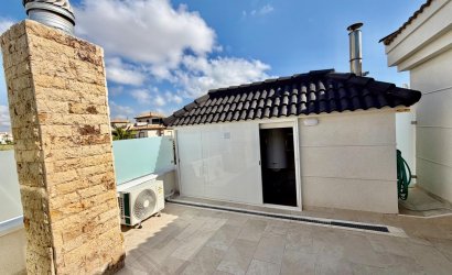 Herverkoop - Semi Detached -
Orihuela Costa - La Zenia