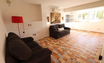 Revente - Villa -
Orihuela Costa - Costa Blanca