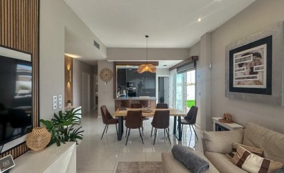Herverkoop - Villa -
Orihuela Costa - Costa Blanca