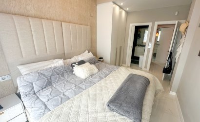 Herverkoop - Villa -
Orihuela Costa - Costa Blanca