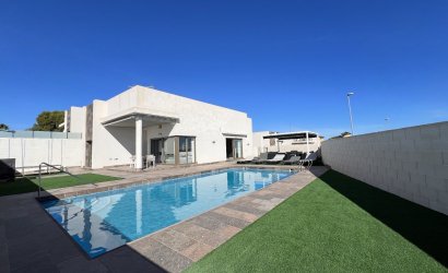 Herverkoop - Villa -
Orihuela Costa - Costa Blanca
