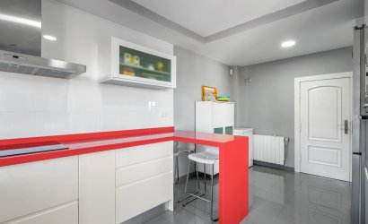 Resale - Villa -
Ciudad De Las Comunicaciones - Costa Blanca