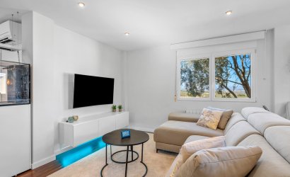 Resale - Villa -
Ciudad De Las Comunicaciones - Costa Blanca