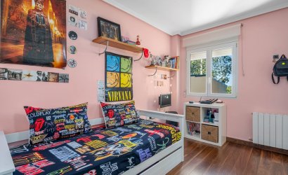 Resale - Villa -
Ciudad De Las Comunicaciones - Costa Blanca