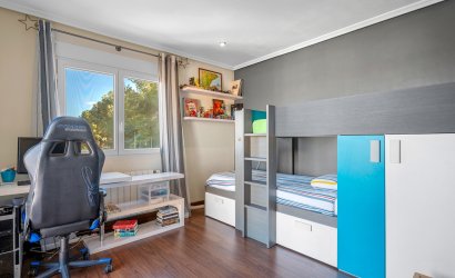 Resale - Villa -
Ciudad De Las Comunicaciones - Costa Blanca