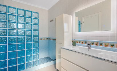 Resale - Villa -
Ciudad De Las Comunicaciones - Costa Blanca
