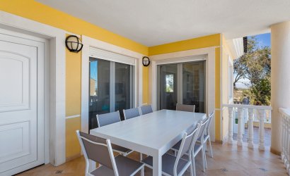 Resale - Villa -
Ciudad De Las Comunicaciones - Costa Blanca
