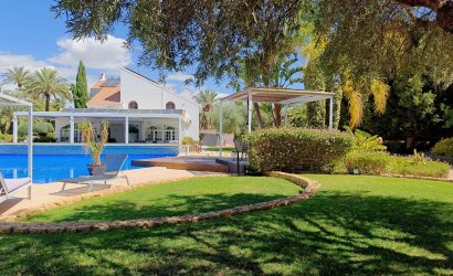 Herverkoop - Villa -
Elche