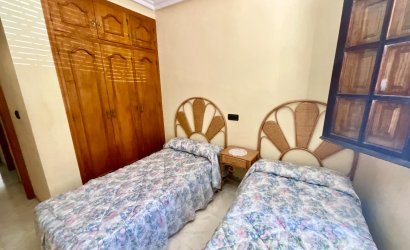 Resale - Bungalow -
Torrevieja - Torreblanca