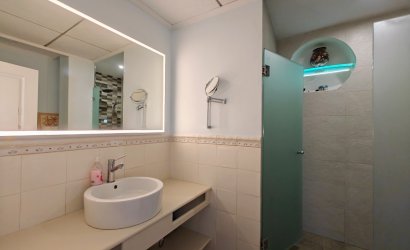 Herverkoop - Villa -
Elche