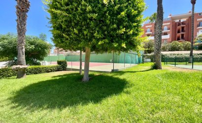 Resale - Bungalow -
Torrevieja - Torreblanca