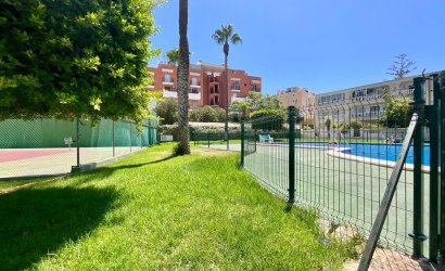 Resale - Bungalow -
Torrevieja - Torreblanca
