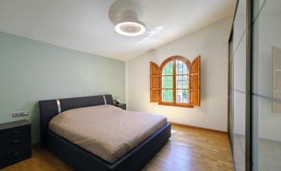 Herverkoop - Villa -
Elche