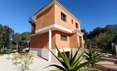 Resale - Villa -
Pilar de la Horadada - Pinar de Campoverde