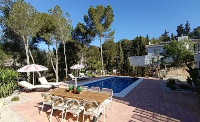 Resale - Villa -
Pilar de la Horadada - Pinar de Campoverde