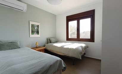 Resale - Villa -
Pilar de la Horadada - Pinar de Campoverde