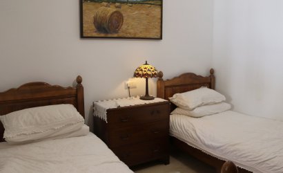Revente - Villa -
Orba - Inland