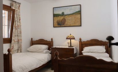 Revente - Villa -
Orba - Inland