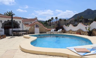 Revente - Villa -
Orba - Inland