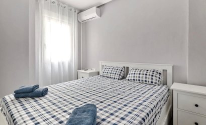 Revente - Apartment -
Torrevieja - Centro