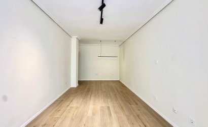 Revente - Apartment -
Torrevieja - Centro