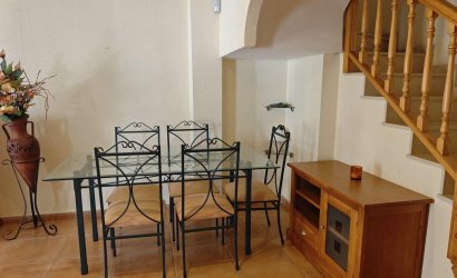 Herverkoop - Town House -
Orihuela Costa - La Florida