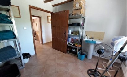 Revente - Country Property/Finca -
Cehegin - Inland
