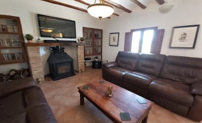 Revente - Country Property/Finca -
Cehegin - Inland